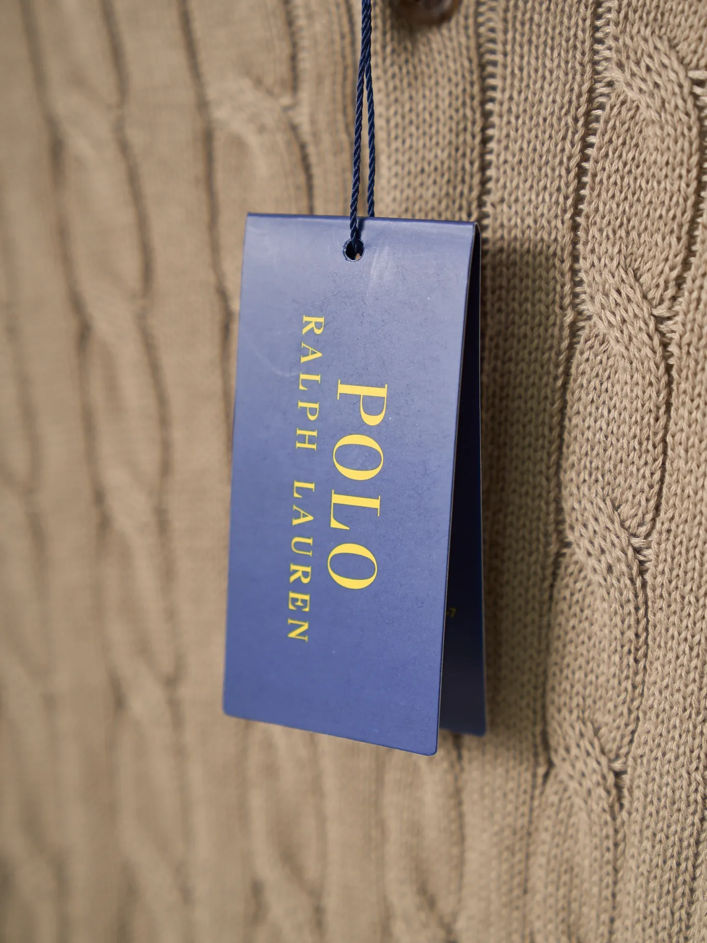 【 】Ralph Lauren/ Polo （ ） 【In Stock】S M L ， ， 。 ， ， 。 Classic ， ， ； ， ， 。 ， ，Polo 、 ， 。 1 ， ， 、 。 2 ， ， ， 、 。 3 ， 、 。